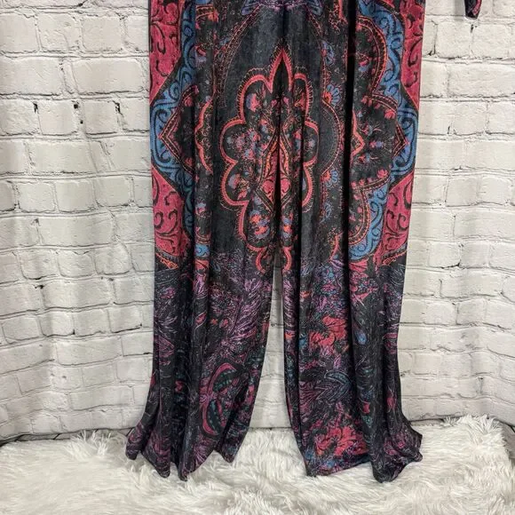 Free People Giselle Velvet Billowy Leg Jumpsuit Long Sleeve Deep V Neck Womens M - Picture 12 of 16